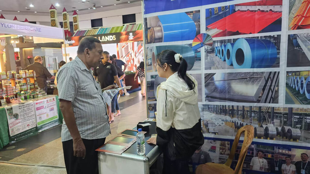 Answering audience inquiries